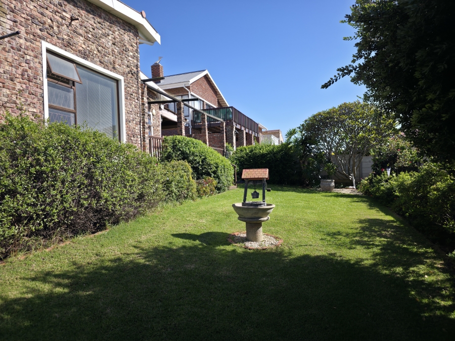 4 Bedroom Property for Sale in Noorsekloof Eastern Cape